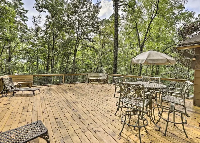 Charming Tallahassee Family Hideaway: 5 Mi To Fsu!