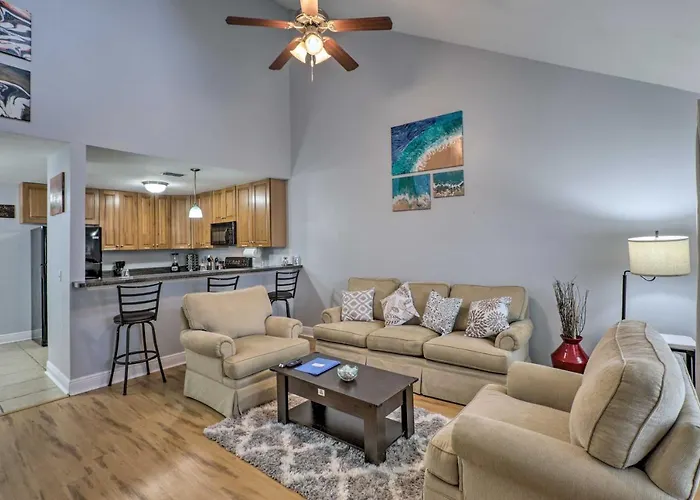 Tidy Tallahassee Townhome ~ 7 Mi To Downtown!