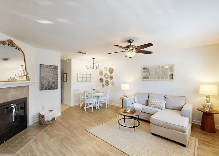 Hike, Fish & Relax: Tallahassee Townhome W/ Patio!