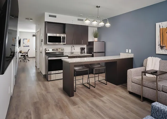 Stayapt Suites Tallahassee-Capitol