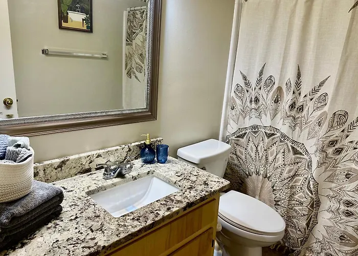Pristine Elegance Meets Chic Charm!