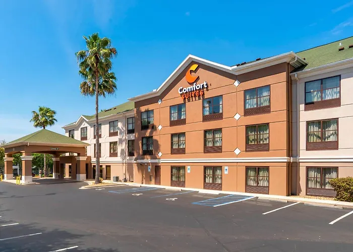 Comfort Suites Tallahassee Capitol - University Area
