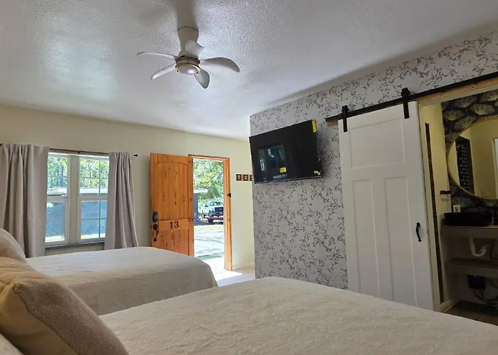 The Tally Motel