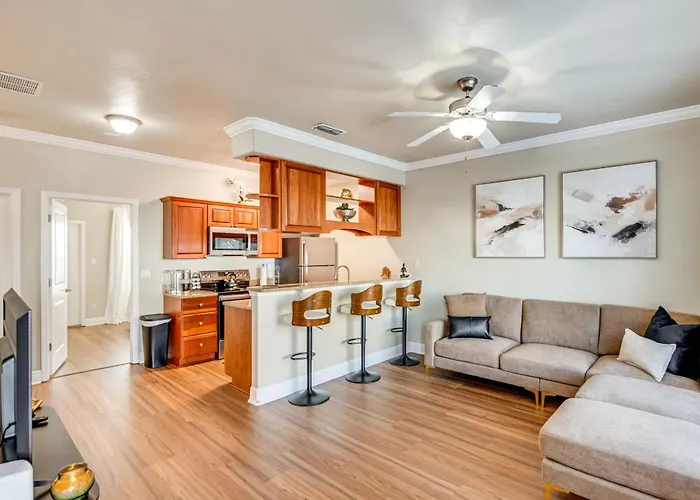 3 Mi To Fsu! Townhome W/ Pool Access