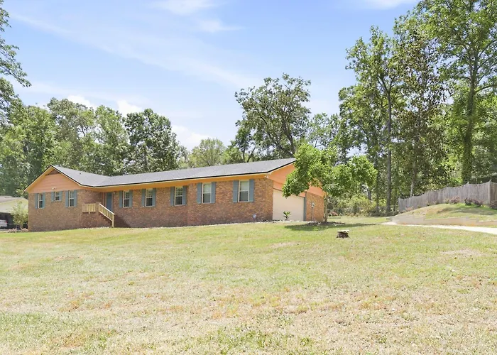 Spacious Killearn Retreat 4Br Prime Location