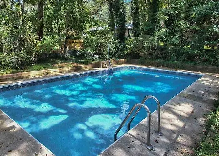 Beautiful Pool Home Near Fsu, Capitol, And Famu!